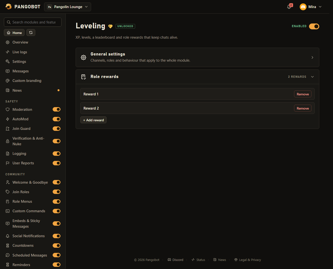 Niveaux : XP par message, délai, annonces de passage de niveau et rôles de récompense.